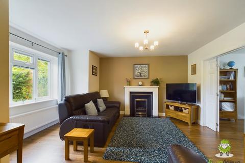 13 Gloucester Drive, Basingstoke, RG22 4PH