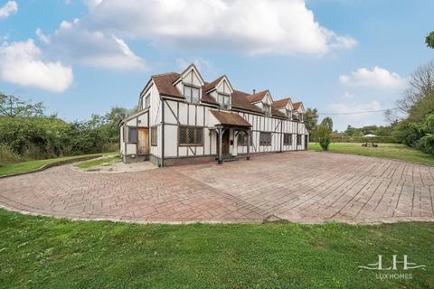 6 bedroom detached house for sale, Folkes Lane, Upminster