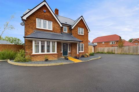 4 bedroom detached house for sale, Strawberry Fields, Hempsted, Gloucester, Gloucestershire, GL2