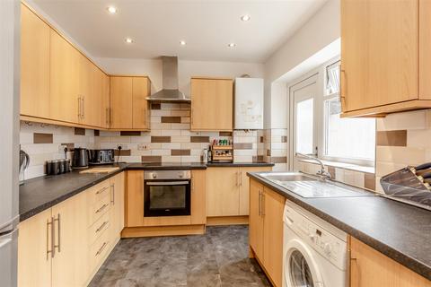 3 bedroom terraced house for sale, Tenth Avenue, Bristol BS7