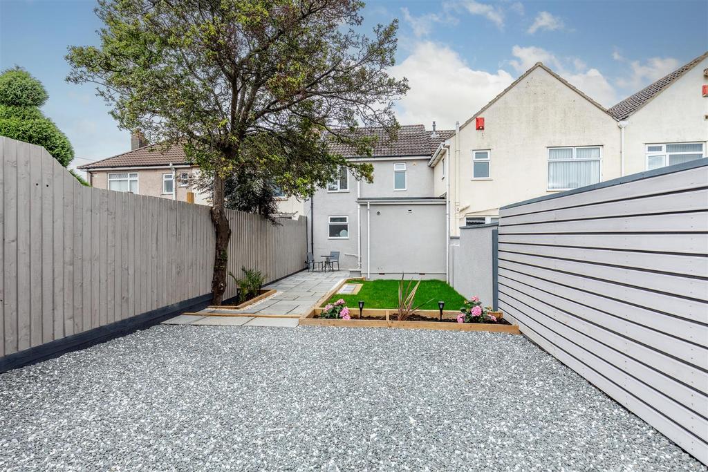 Tenth Avenue, Filton Rear of Property.jpg