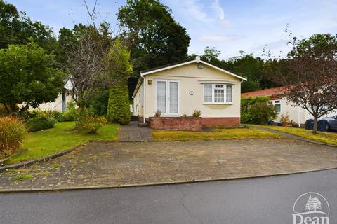 2 bedroom park home for sale, Clanna, Alvington GL15