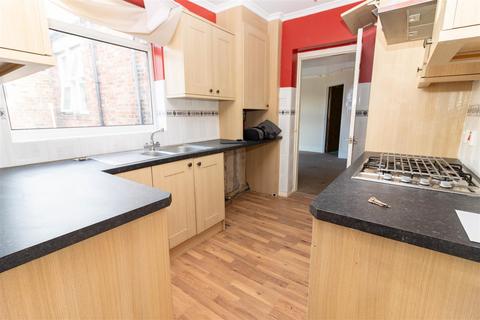 5 bedroom maisonette for sale, Watt Street, Gateshead NE8