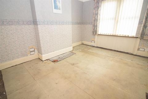 5 bedroom maisonette for sale, Watt Street, Gateshead NE8