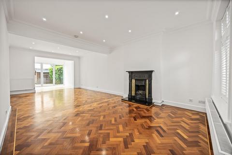 4 bedroom house for sale, Agincourt Road, Belsize Park NW3