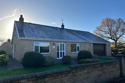 3 bedroom detached bungalow to rent, Castell Ddu Road, Pontarddulais SA4