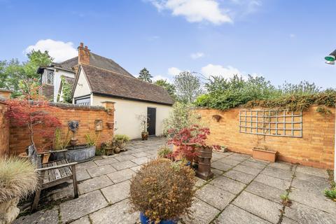 3 bedroom detached house for sale, Latchmoor Way, Chalfont St. Peter, Gerrards Cross, Buckinghamshire, SL9