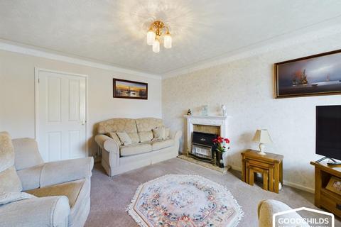 3 bedroom semi-detached house for sale, Nuthurst Drive, Churchbridge, Cannock, WS11