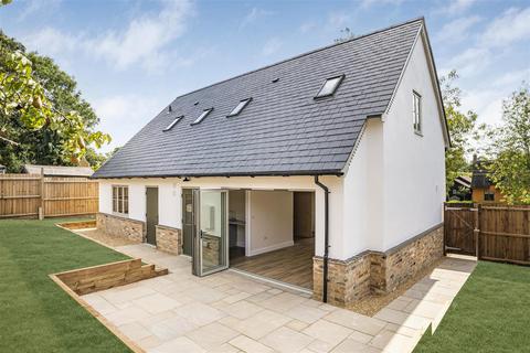37 Brook Street, Elsworth, Cambridge, CB23 4HX