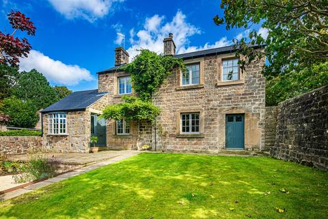 3 bedroom detached house for sale, Main Road, Hathersage, Hope Valley