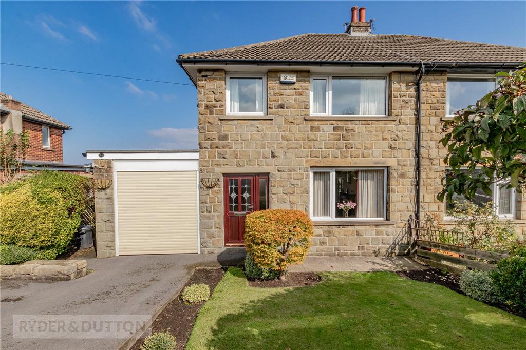 Derwent Road, Honley, Holmfirth, West... 3 bed semidetached house for