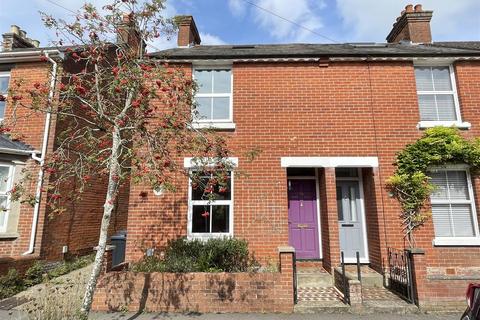 4 bedroom end of terrace house for sale, St. Andrews Road, Salisbury SP2