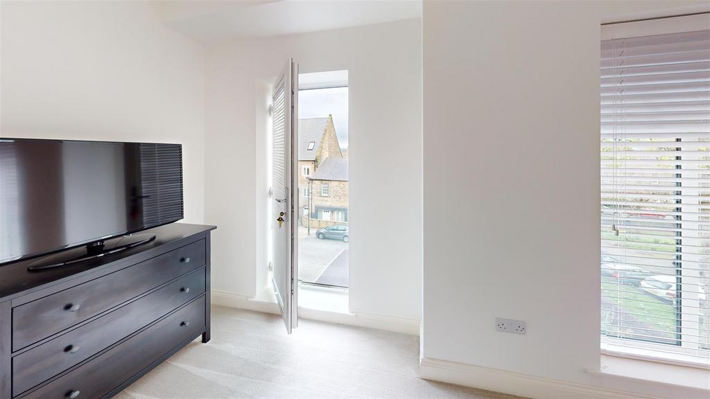 8-St-Stephens-Pl-Bedroom 1.jpg