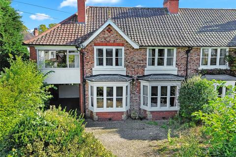 4 bedroom semi-detached house for sale, Marton Moor Road, Nunthorpe