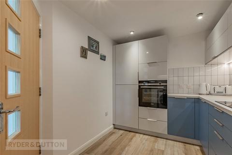37 Whitehead Close, Greenfield, Oldham, OL3 7PP