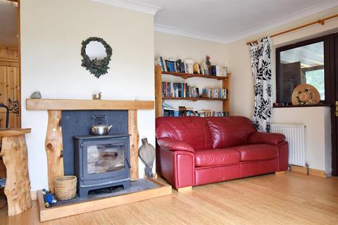 undefined, Llanarth