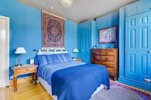 51 Ramsay Road, London, W3 8AZ