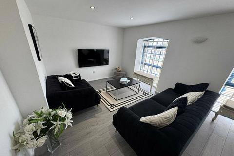 2 bedroom maisonette to rent, The Grainstore, 3 Seagull Lane, E16 1AZ