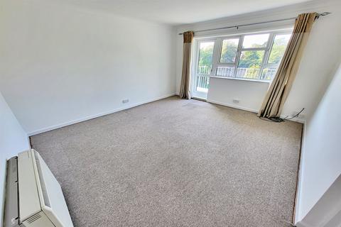 2 bedroom flat for sale, Bournemouth