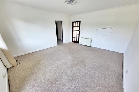 2 bedroom flat for sale, Bournemouth