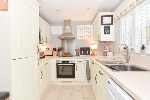 4 bedroom semi-detached house for sale, Bridge Close, Codmore Hill, Pulborough, West Sussex