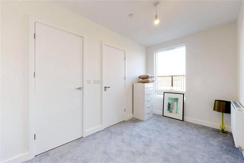 2 bedroom flat for sale, 168 Upper North Street, London E14