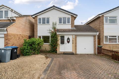 3 bedroom detached house for sale, Hayward Drive, Carterton, Oxfordshire, OX18