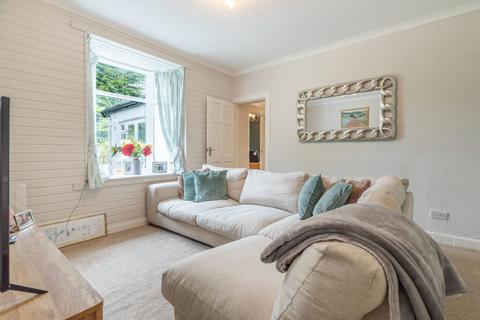 111 Carmunnock Road, Glasgow, G44 4UL