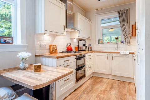 111 Carmunnock Road, Glasgow, G44 4UL