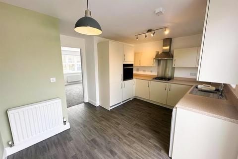 8 Baldwin Road, Eastburn, Keighley, BD20 8AF