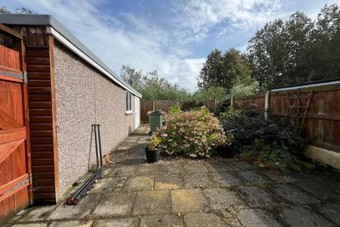 3 bedroom semi-detached house to rent, Roylen Avenue, Lancashire