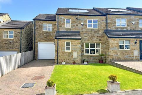 5 Carr Meadows, Cowling, Keighley, BD22 0BR