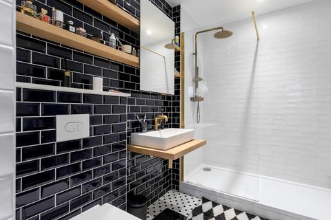 undefined, Agar House, London E14