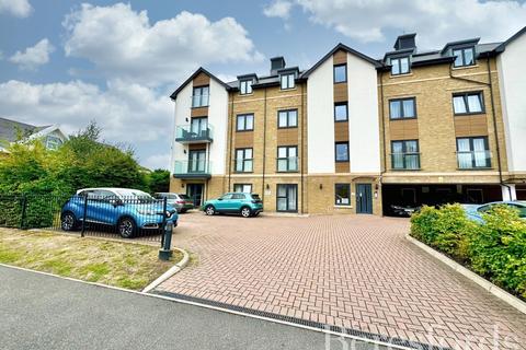 2 bedroom apartment for sale, Clarendon Way, Colchester, CO1