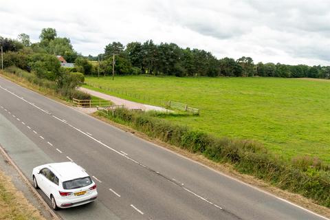 Land for sale, 36.7 acres of land at Tushingham, Nr Whitchurch, Cheshire.