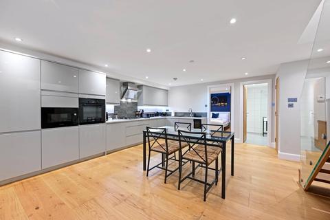 2 bedroom apartment for sale, Fulham Palace Road, Fulham, W6