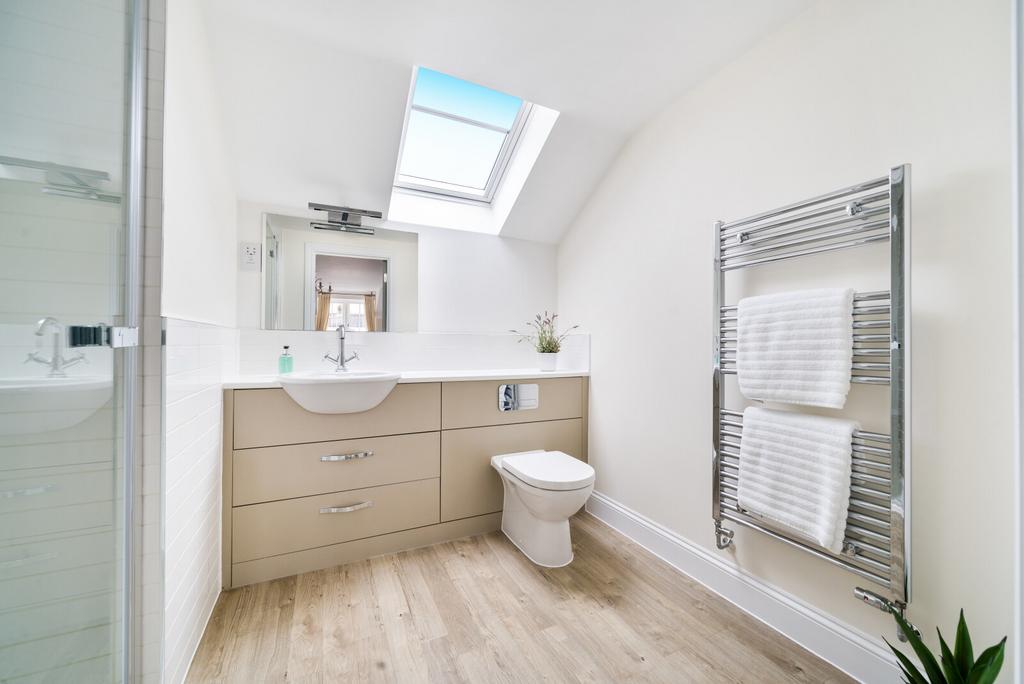 En-Suite Shower
