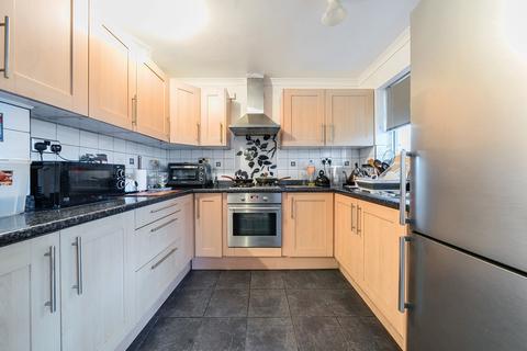 3 bedroom semi-detached house for sale, Delamere Road, Hayes, UB4