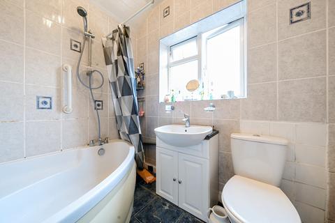 55 Delamere Road, Hayes, UB4 0NN