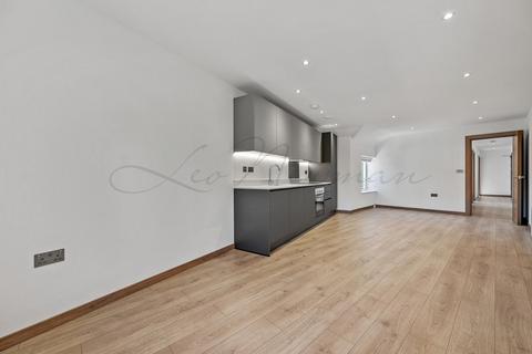 undefined, Harvest Lane, Thames Ditton, KT7
