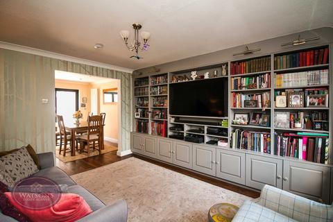 1 Fenroth Close, Nottingham, NG6 7FL