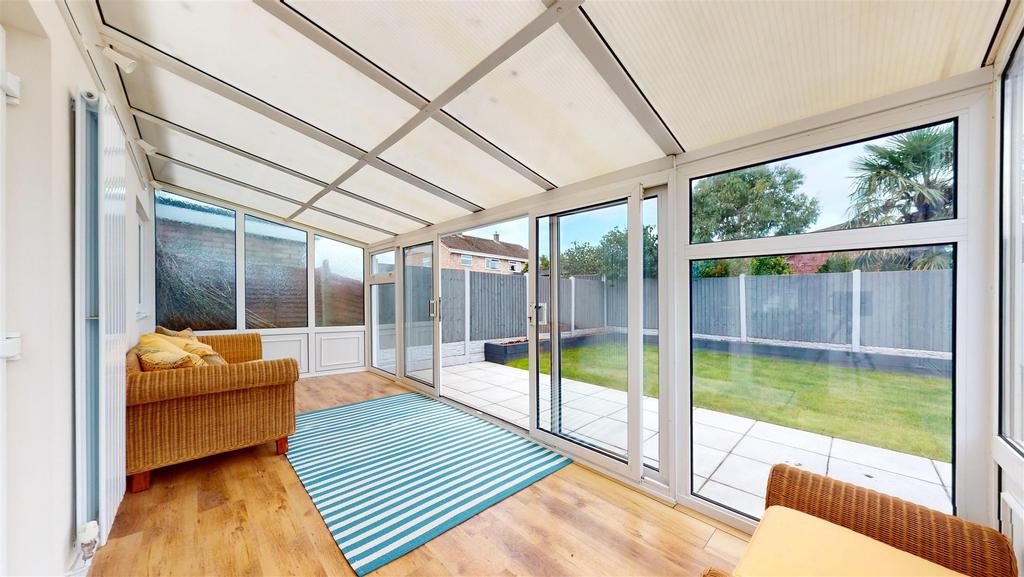 Conway Drive 69 Conservatory 1.jpg