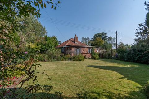 2 bedroom detached bungalow for sale, Hall Lane, Wood Norton, NR20