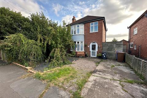 3 bedroom detached house for sale, Clay Street, Stapenhill, Burton-on-Trent, DE15