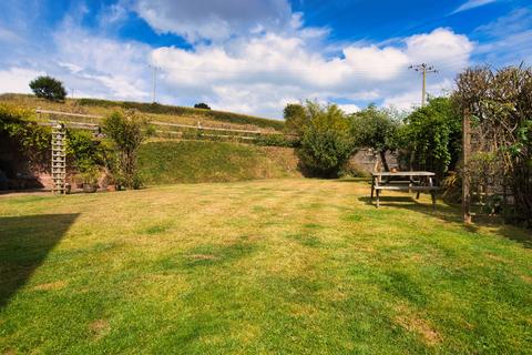 3 bedroom end of terrace house for sale, Crofts Estate, Sandford, EX17