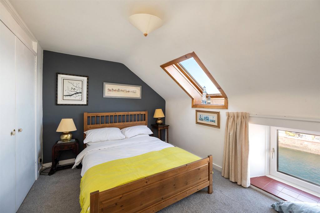 Double Bedroom 2