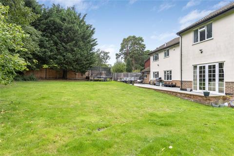 16 Rolinsden Way, Keston, BR2 6HY