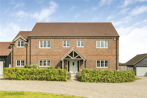 5 bedroom detached house for sale, Hastoe Hill, Hastoe, Tring, HP23