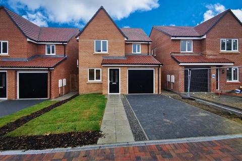 3 bedroom detached house to rent, Birch Road, Blaydon, NE21