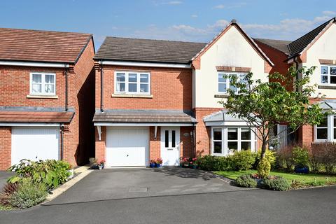 4 bedroom detached house for sale, Bower Close, Ashbourne, DE6